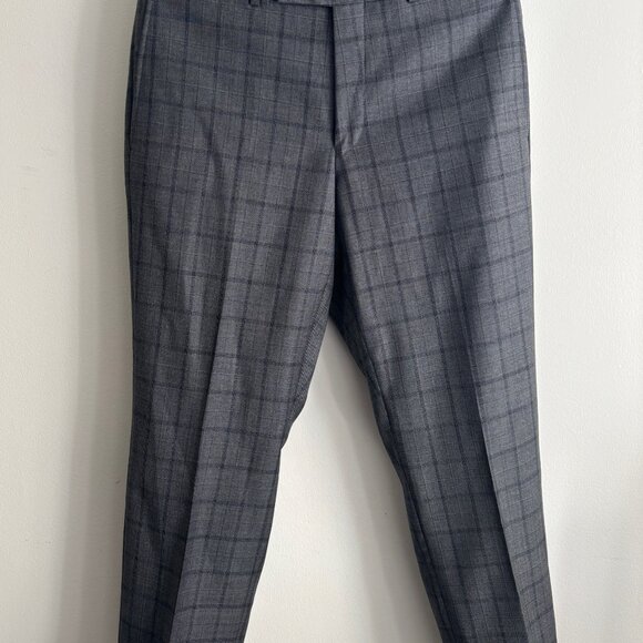 $1600 Jack Victor Grey Plaid Check Suit- 40, Pants 32 Made in Canada - Picture 13 of 16